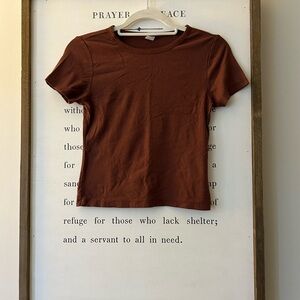 Old navy crop top in dust rose